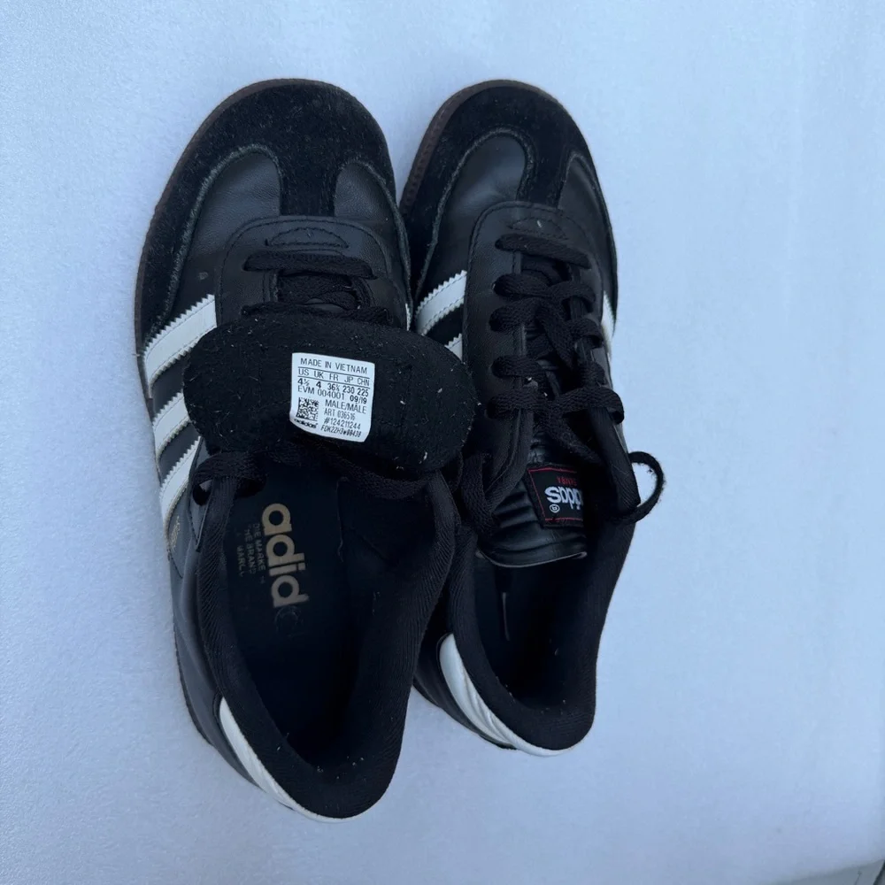 Adidas Kids Samba Indoor Soccer Sneaker